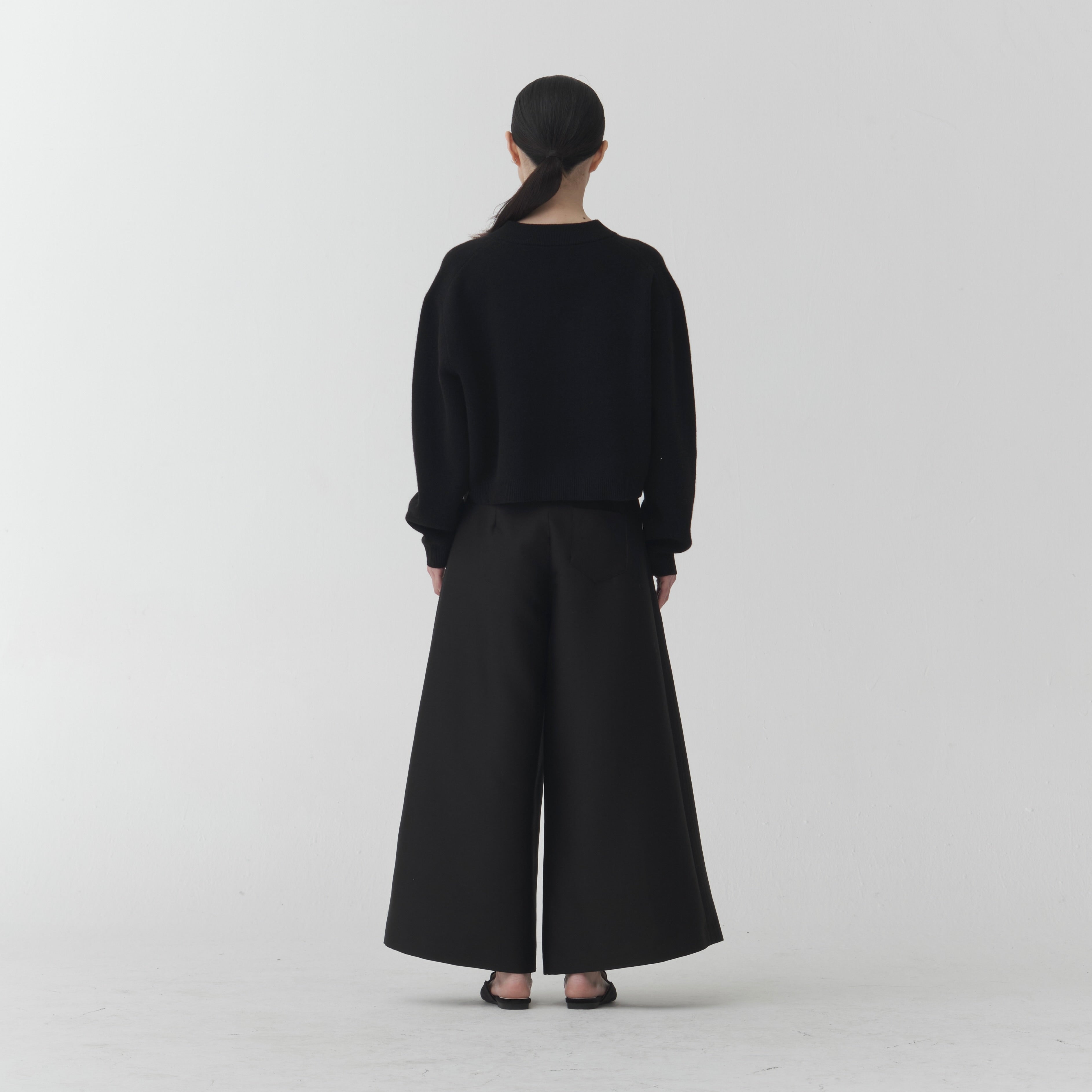 KN06 - Wool Cashmere Cardigan